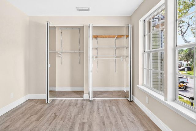 407 Georgian Park Drive, Jupiter, FL 33458