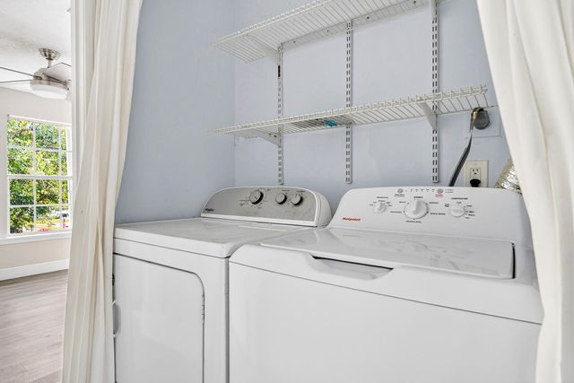 407 Georgian Park Drive, Jupiter, FL 33458