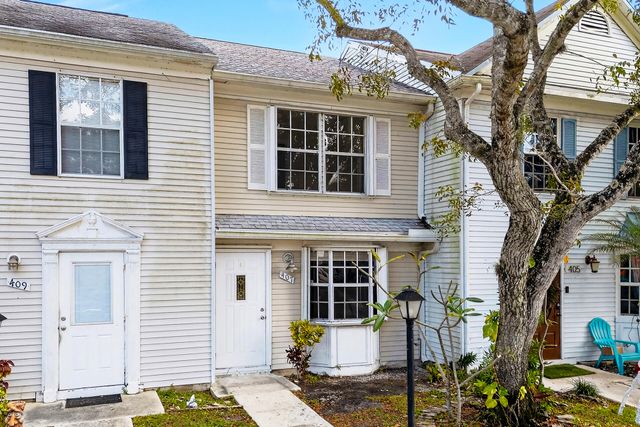 407 Georgian Park Drive, Jupiter, FL 33458