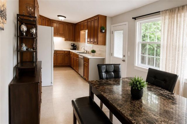 1482 Hewatt Road SW, Lilburn, GA 30047