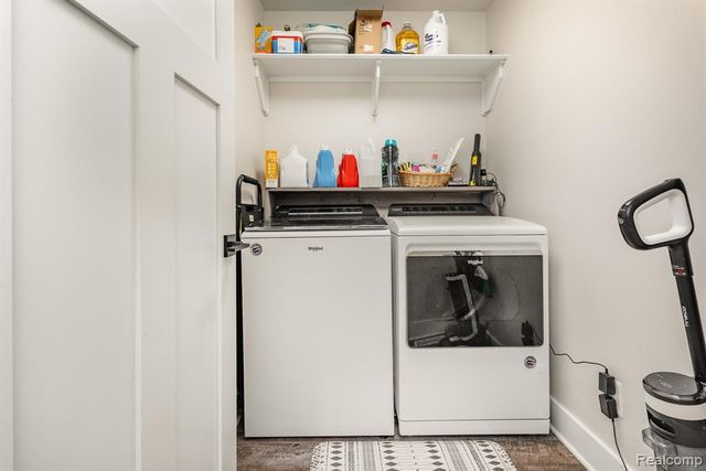 10224 Sarle Road, Freeland, MI 48623