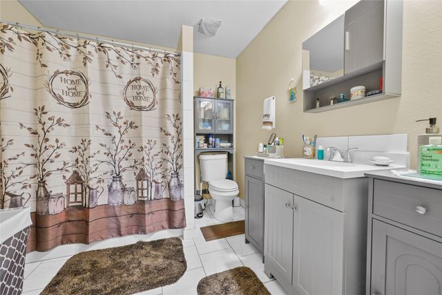 447 Masthead, Gun Barrel City, TX 75156