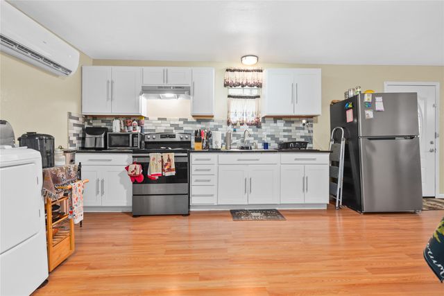 447 Masthead, Gun Barrel City, TX 75156