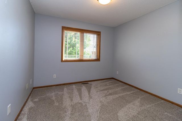 13859 Birchwood Avenue, Rosemount, MN 55068