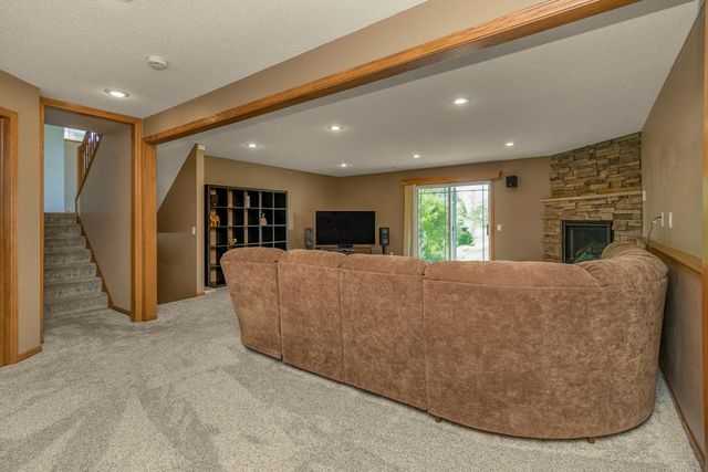 13859 Birchwood Avenue, Rosemount, MN 55068