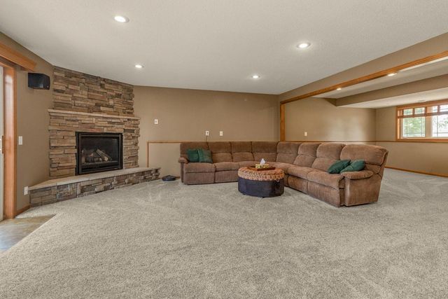 13859 Birchwood Avenue, Rosemount, MN 55068