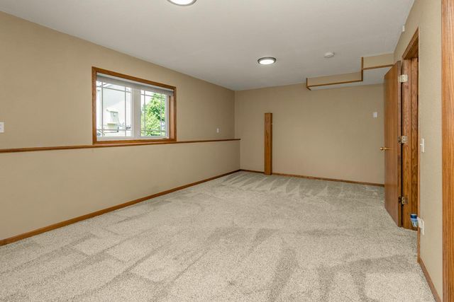 13859 Birchwood Avenue, Rosemount, MN 55068