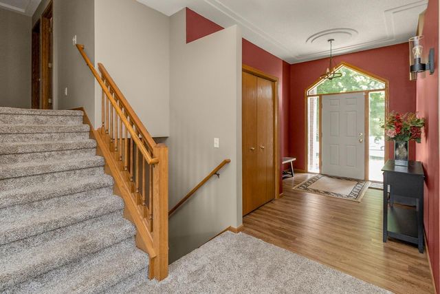13859 Birchwood Avenue, Rosemount, MN 55068