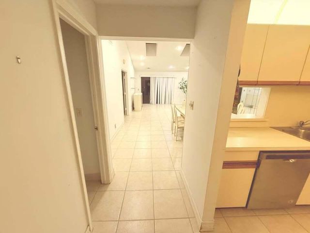 10062 Hickorywood Place, Boynton Beach, FL 33437