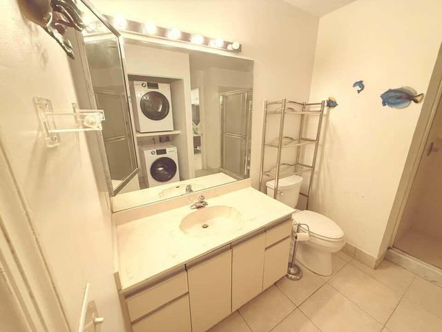 10062 Hickorywood Place, Boynton Beach, FL 33437