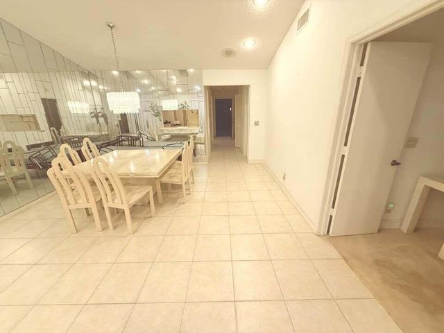 10062 Hickorywood Place, Boynton Beach, FL 33437