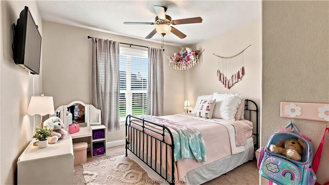 2938 Ambrose Drive, Bryan, TX 77808