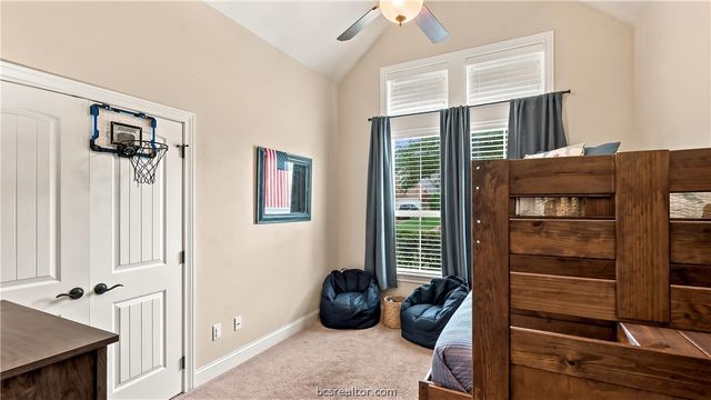 2938 Ambrose Drive, Bryan, TX 77808