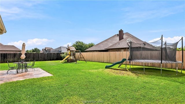2938 Ambrose Drive, Bryan, TX 77808