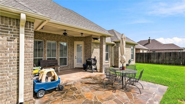 2938 Ambrose Drive, Bryan, TX 77808