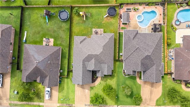 2938 Ambrose Drive, Bryan, TX 77808