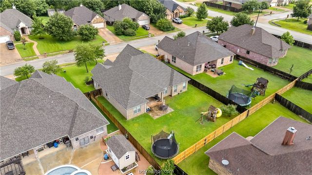 2938 Ambrose Drive, Bryan, TX 77808