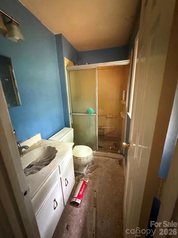 3740 Sugar Spring Road, Gastonia, NC 28054