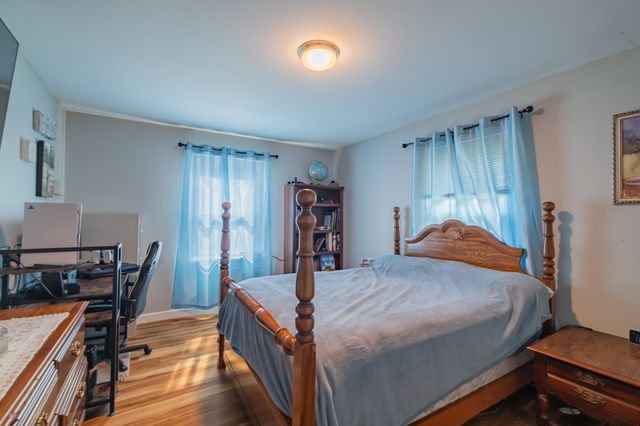 102 Aldrin St, Tullahoma, TN 37388