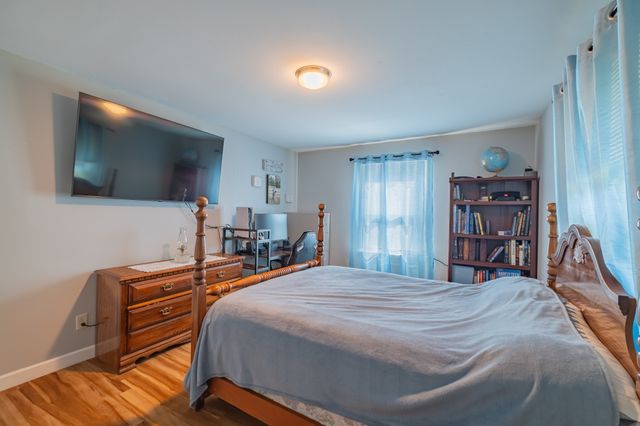 102 Aldrin St, Tullahoma, TN 37388