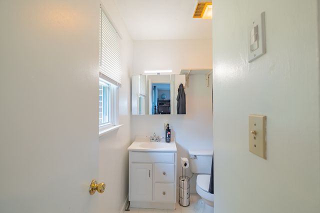 102 Aldrin St, Tullahoma, TN 37388