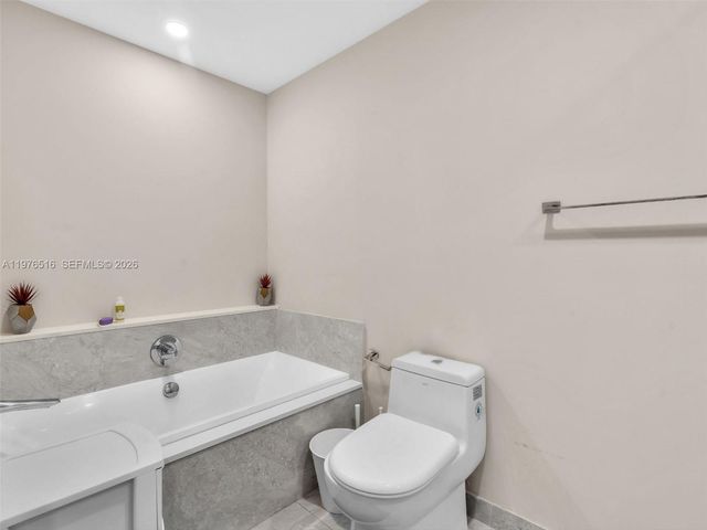 488 NE 18th St 2309, Miami, FL 33132