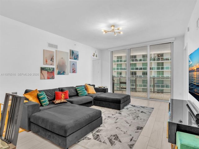 488 NE 18th St 2309, Miami, FL 33132