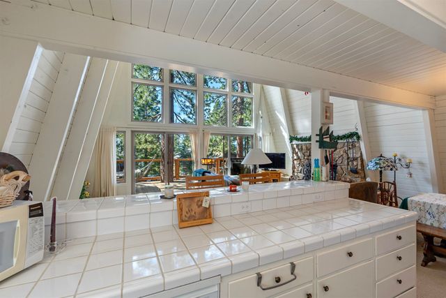 118 Marlette Drive, Tahoe City, CA 96145