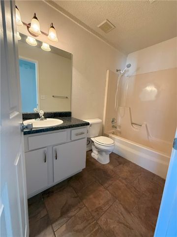 1903 S 18Th Street, Rogers, AR 72756