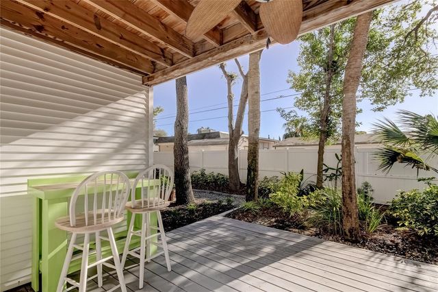 9732 INDIAN KEY TRAIL 113, Seminole, FL 33776