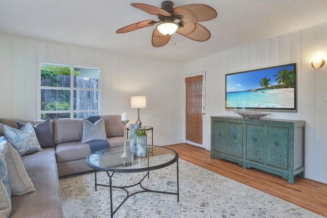 5091 El Arbol, Carlsbad, CA 92008