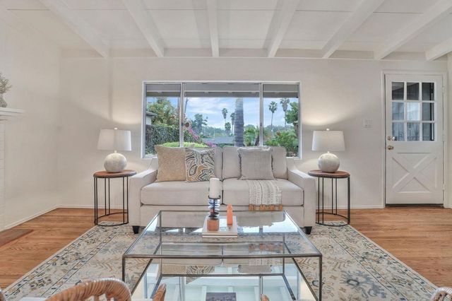 5091 El Arbol, Carlsbad, CA 92008