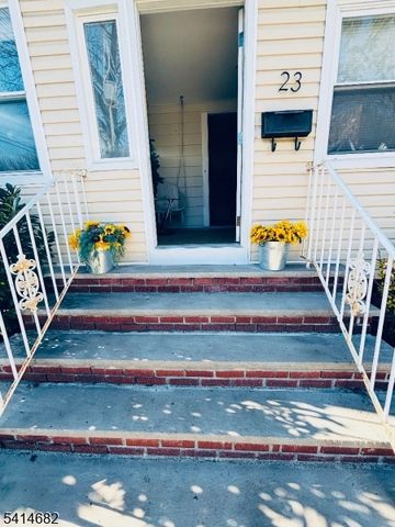 23 Eder Ter, South Orange Village Twp., NJ 07079