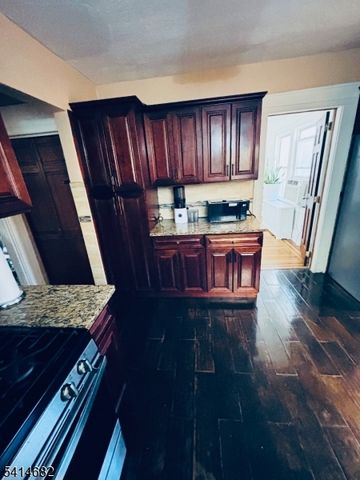 23 Eder Ter, South Orange Village Twp., NJ 07079