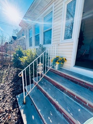 23 Eder Ter, South Orange Village Twp., NJ 07079