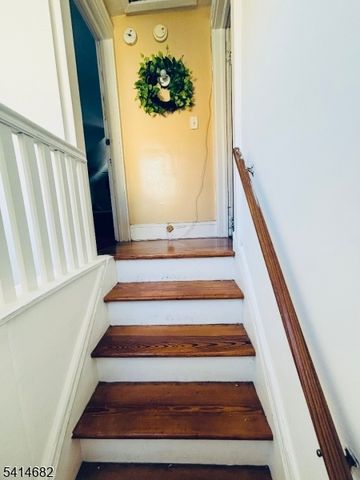 23 Eder Ter, South Orange Village Twp., NJ 07079