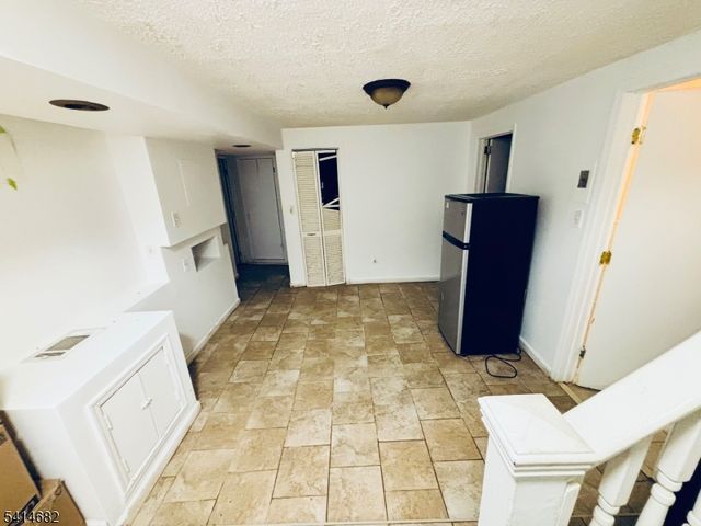 23 Eder Ter, South Orange Village Twp., NJ 07079