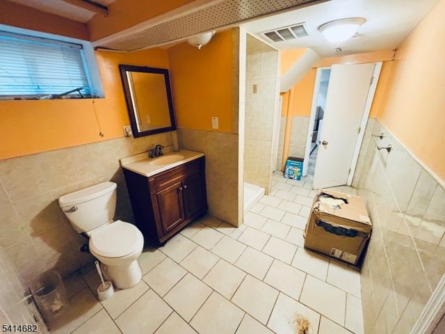 23 Eder Ter, South Orange Village Twp., NJ 07079