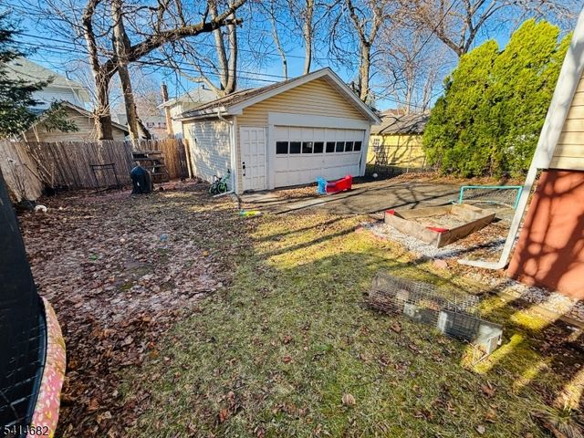 23 Eder Ter, South Orange Village Twp., NJ 07079