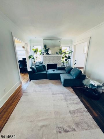 23 Eder Ter, South Orange Village Twp., NJ 07079