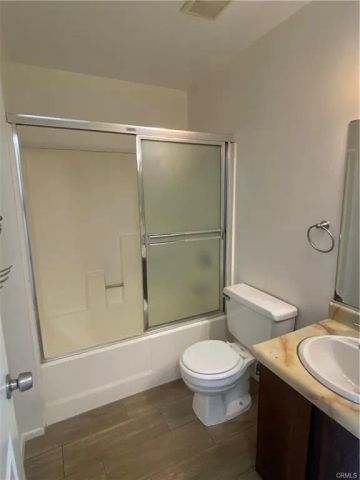 4730 N Vincent B, Covina, CA 91722