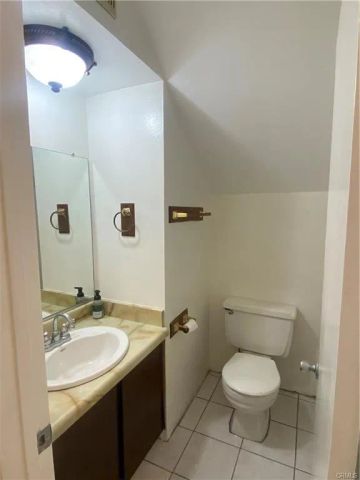 4730 N Vincent B, Covina, CA 91722