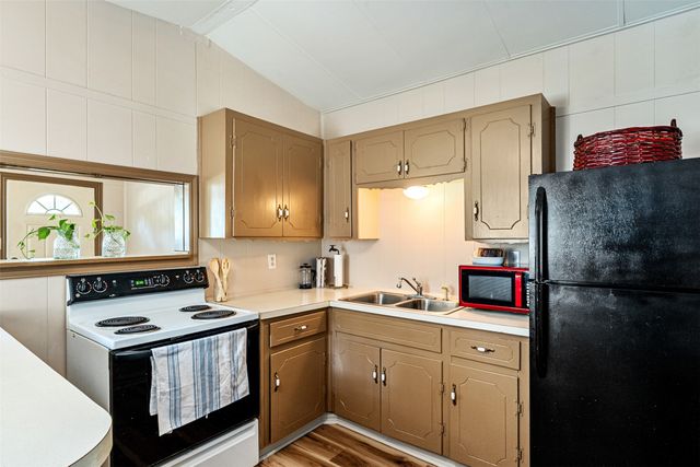 306 Dyer Circle, Payne Springs, TX 75156