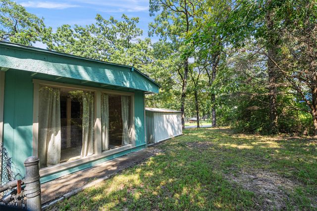 306 Dyer Circle, Payne Springs, TX 75156