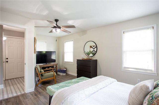 5700 Reeds Road, Mission, KS 66202