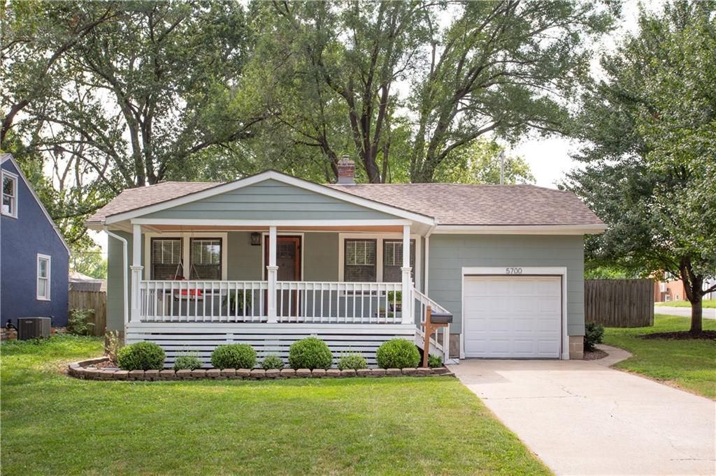 5700 Reeds Road, Mission, KS 66202