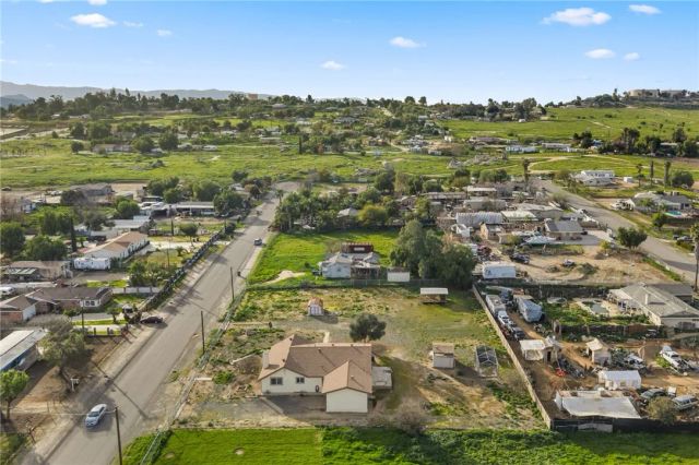 20398 Bailly, Perris, CA 92570