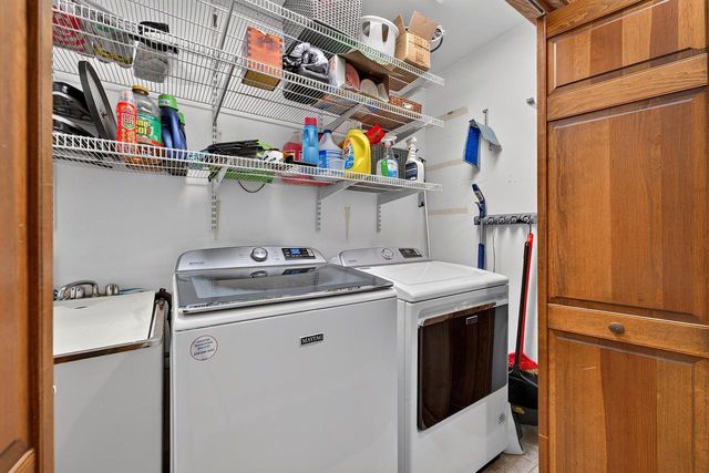 6242 Pleasant Valley ROAD, Grafton, WI 53024