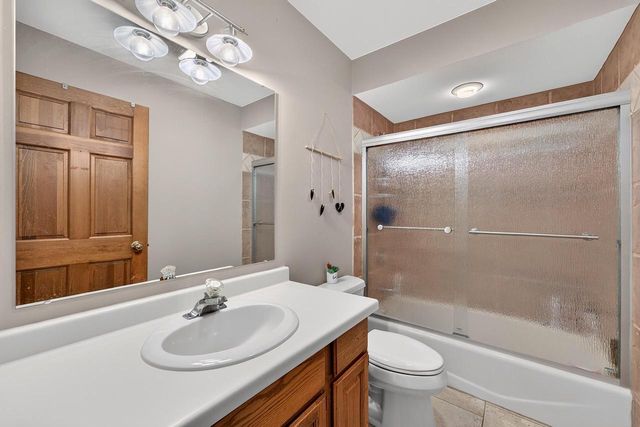6242 Pleasant Valley ROAD, Grafton, WI 53024