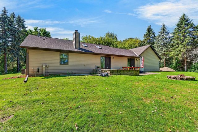 6242 Pleasant Valley ROAD, Grafton, WI 53024